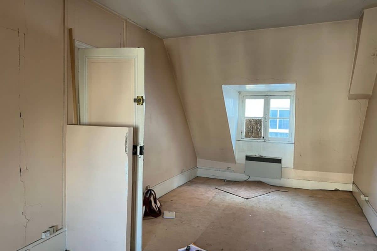 appartement sous combles avant rénovation