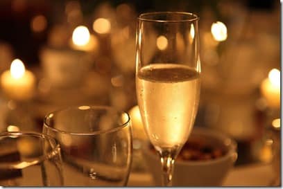 champagne - photo Sam Howzit