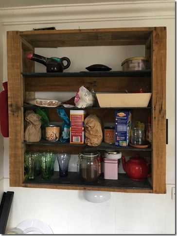 Cuisine en bois de récupération