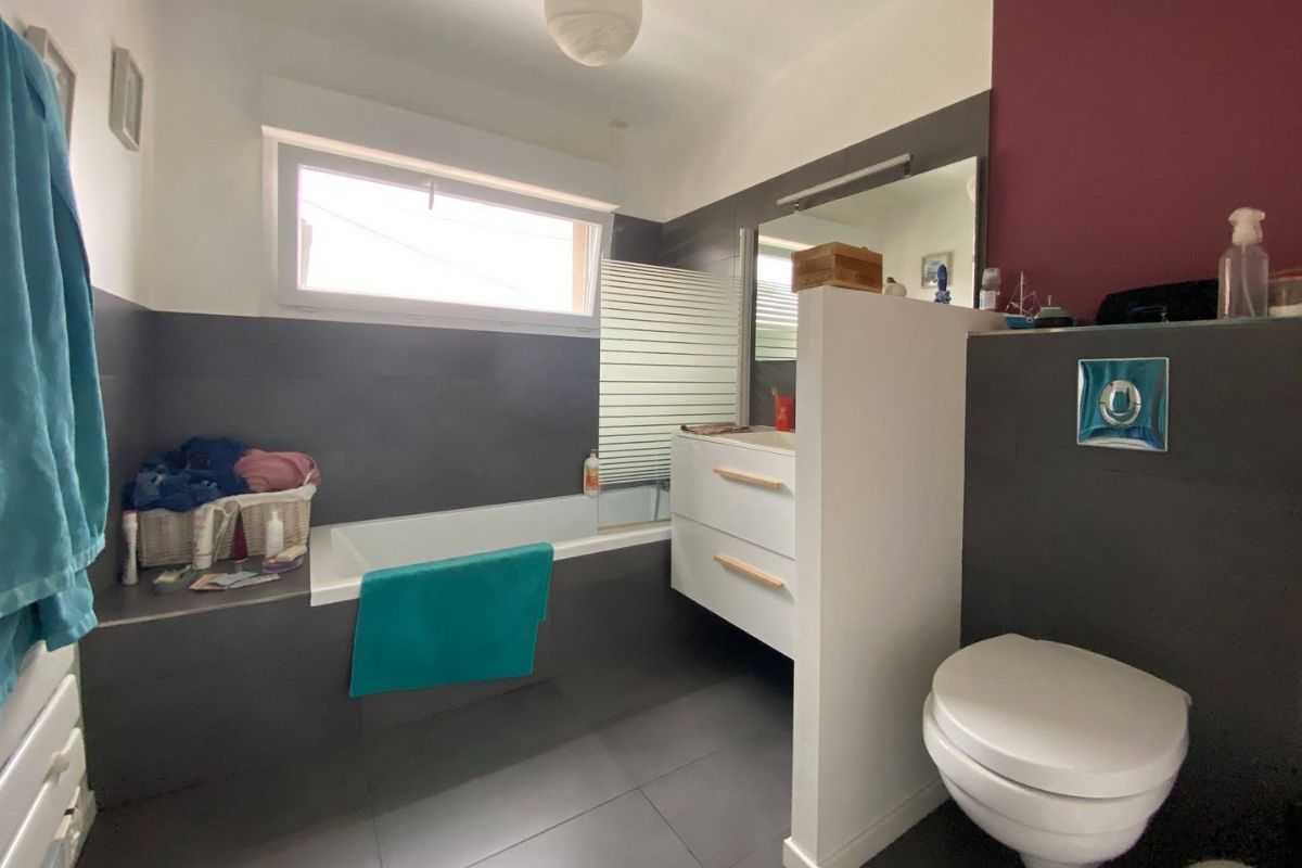 Chambre ado 2 avant travaux