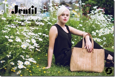 Tote_N_Jentil_Outdoor_Light copy