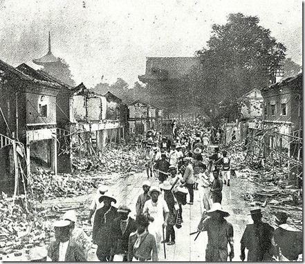 Vivant au croisement de 4 plaques tectoniques, les Japonais font régulièrement face à des tremblements de terre.