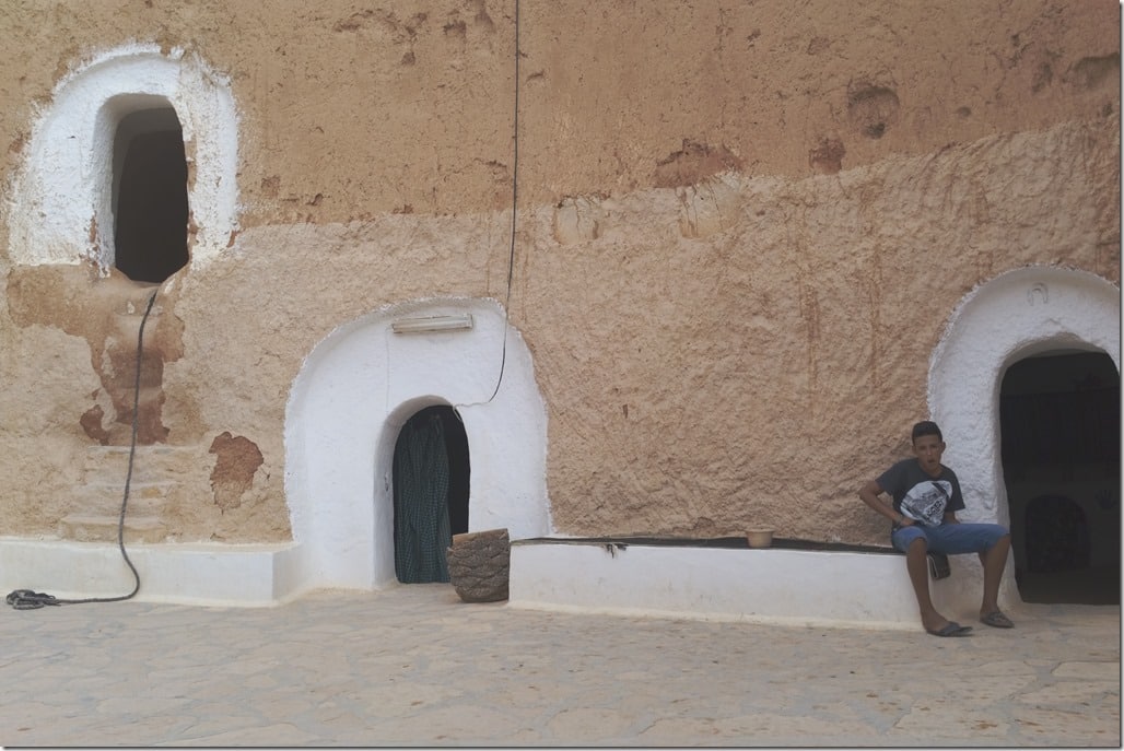 TROGLO cour centrale 1